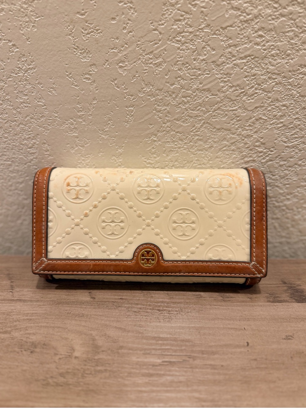 Tory Burch T Monogram Embossed Cream Patent Leather Wallet with Tan Trim
